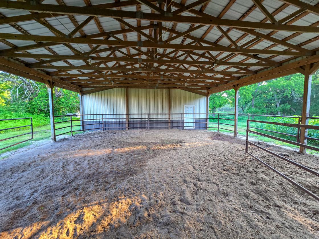 +/-174.7 ac with Log Home, Morton, and Horse Barn - photo 21