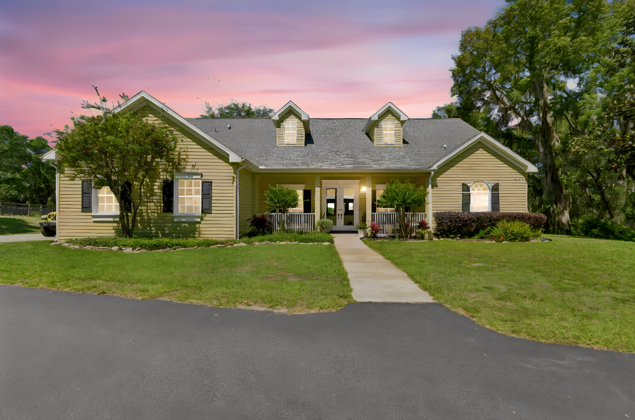 17 acre horse farm HIGH AND DRY with arena & barn - photo 25