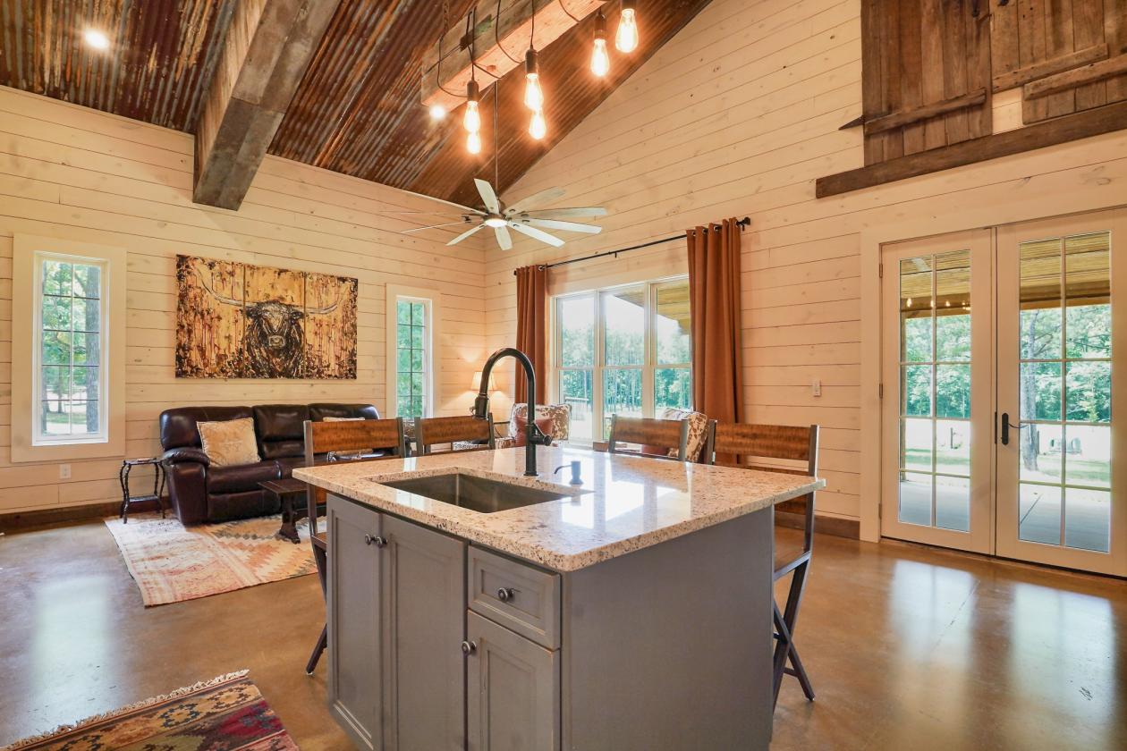 89.99 acre horse farm with lighted arena & more - photo 23