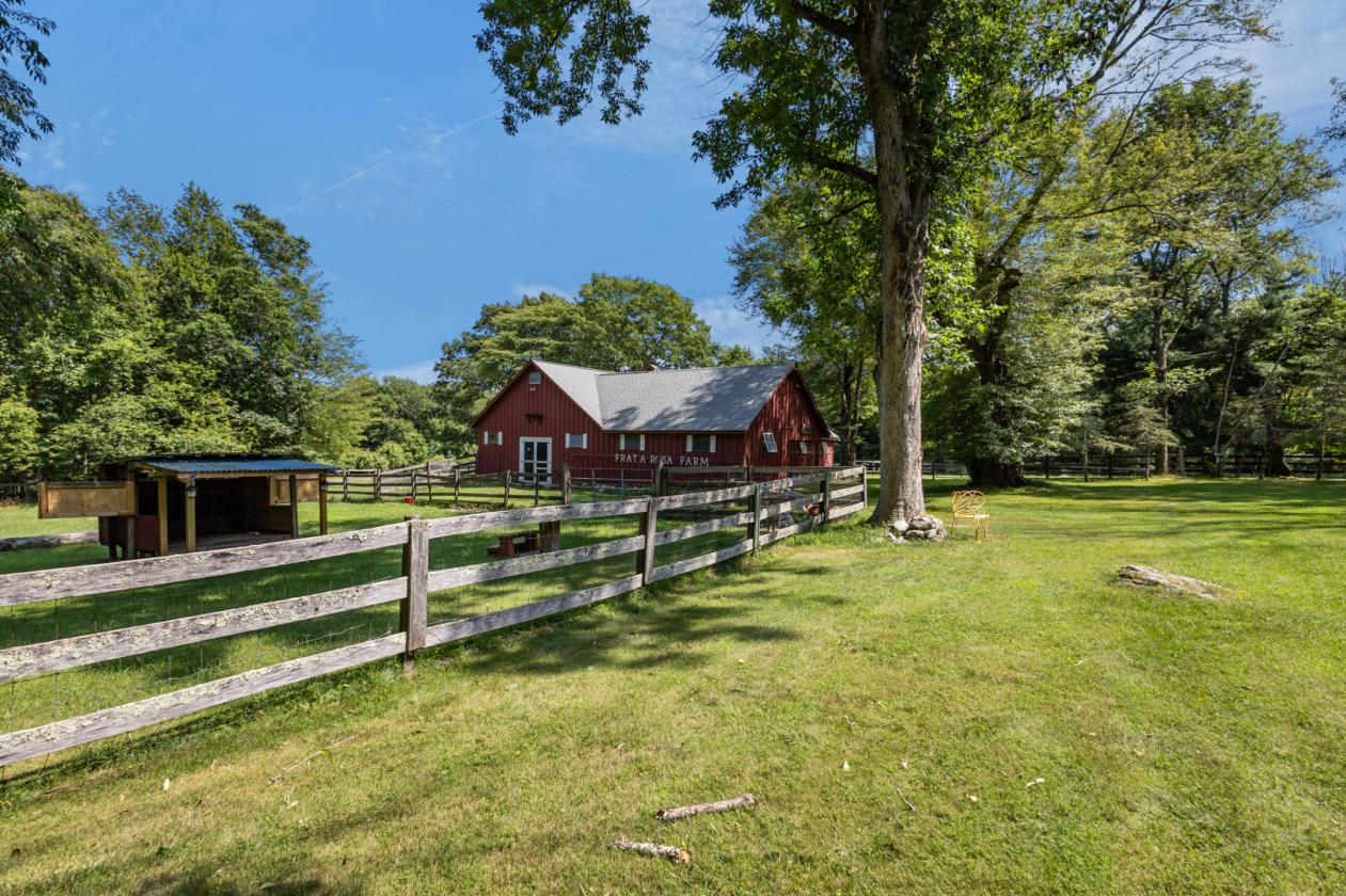 13.5-Acre Equestrian Farm with 12-Stall Barn - photo 16