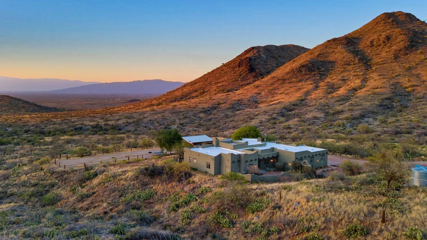 Horse Property for sale.