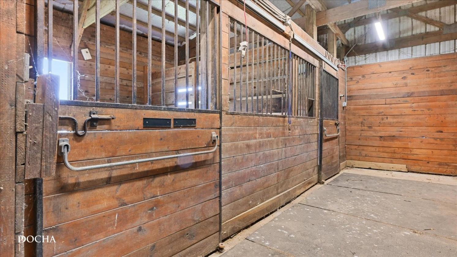 New Price! 3 Acre Private Horse Property - photo 24