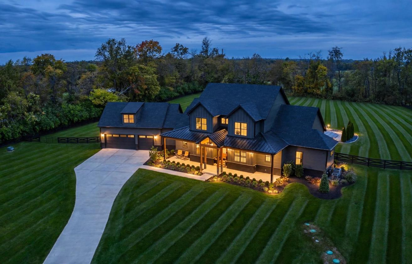 Luxury Estate 10-minutes From Lexington - photo 1