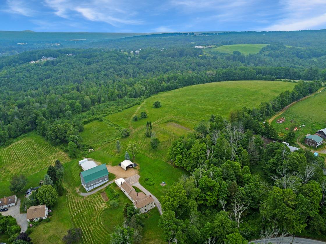 Horse Property for sale.