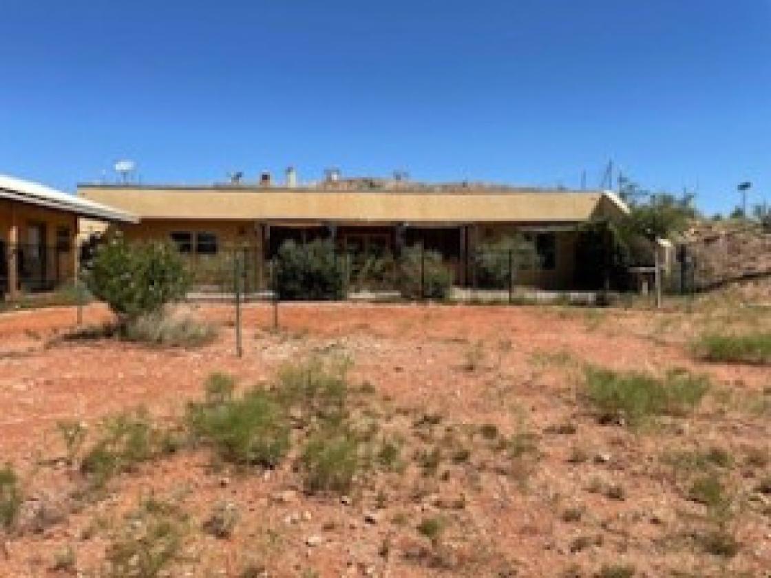 29 Fenced Acres with Home, Guest House & Shop - photo 10