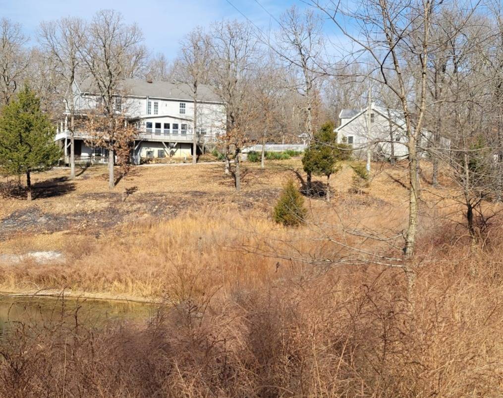 Luxury secluded home, 41 acres arena down the road - photo 10