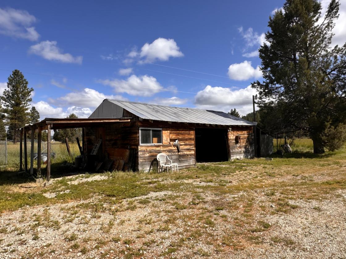 Home on 20 acres - photo 21