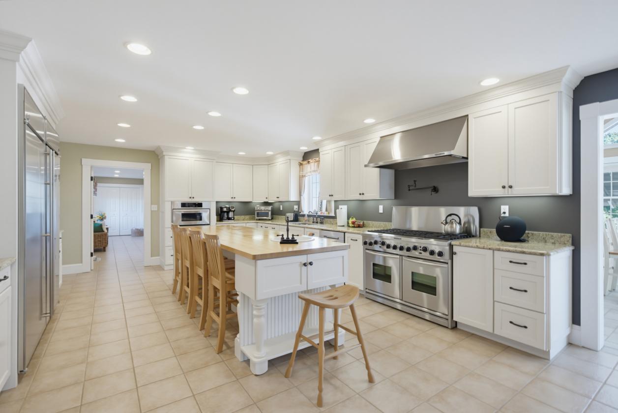 Equestrian Estate with endless possibilities - photo 13