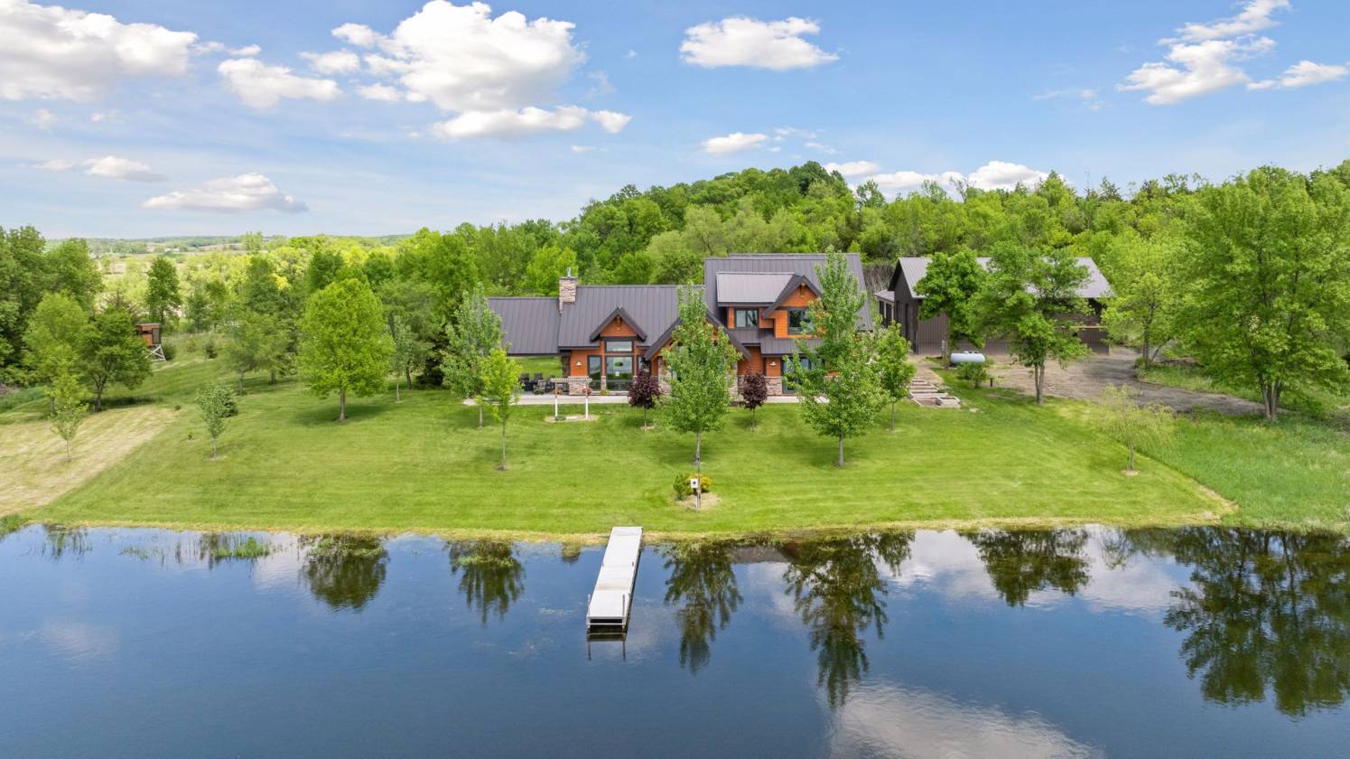 Horse Property for sale.
