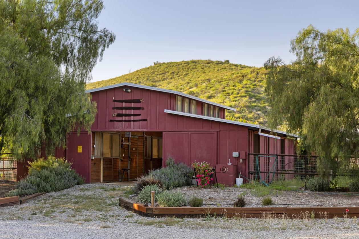 Ojai's Best Buy - photo 26