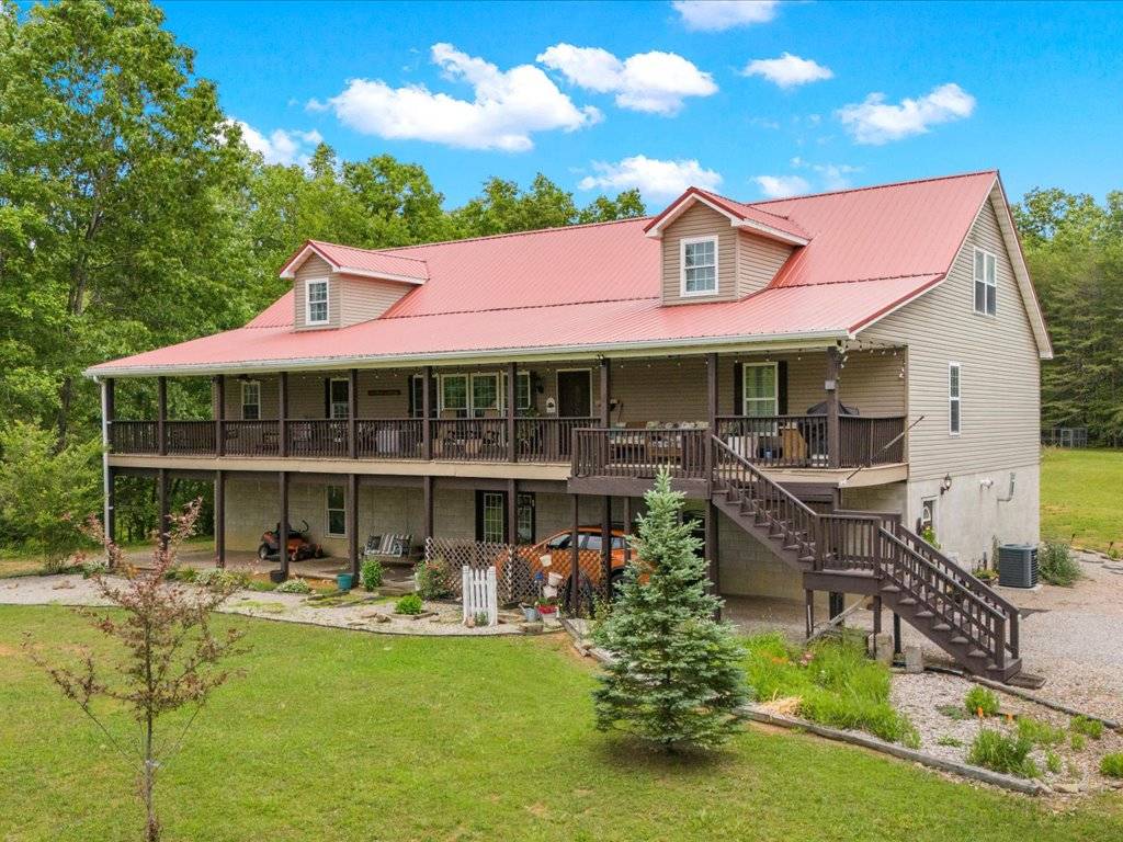 Horse Property for sale.