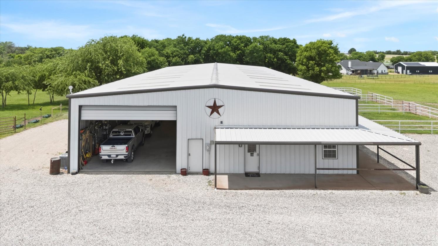 AMAZING HORSE PROPERTY 44+ ACRES - photo 24