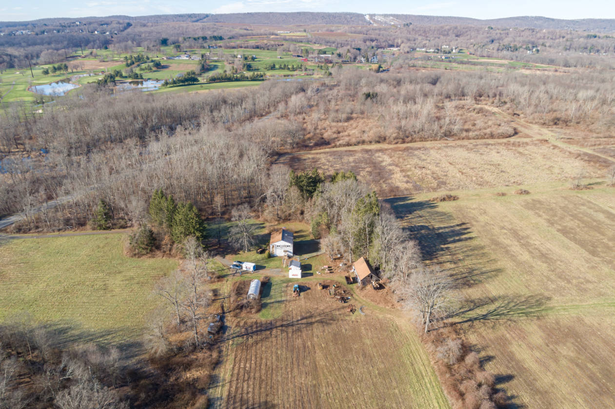 100 acre farm, Central Connecticut Middlefield, Middlesex County