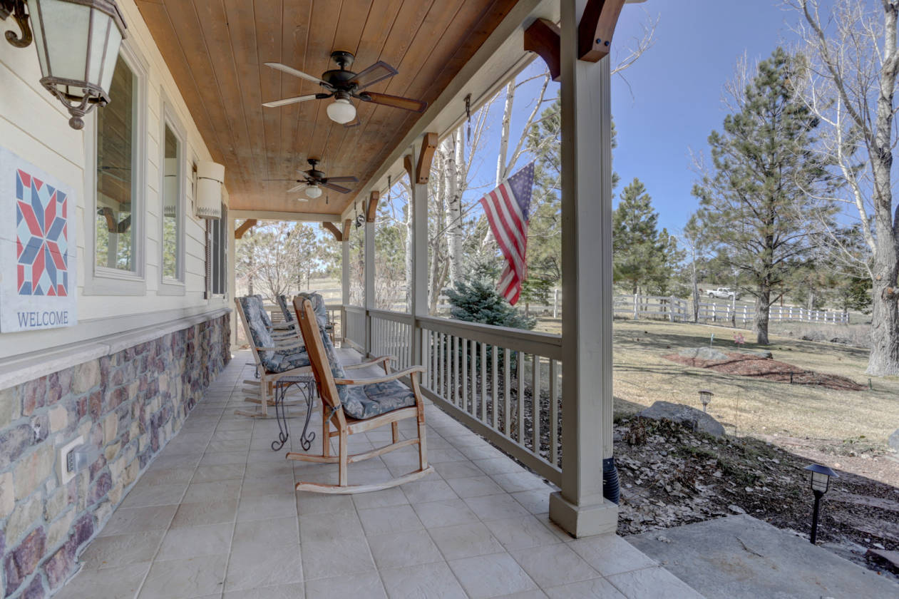 Magnificently Beautiful TwoStory Custom Country Horse Property on 35