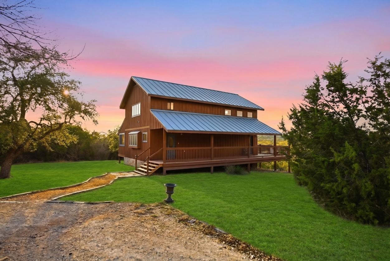 Luxury Equestrian Living on 29+ Acres with Views - photo 15