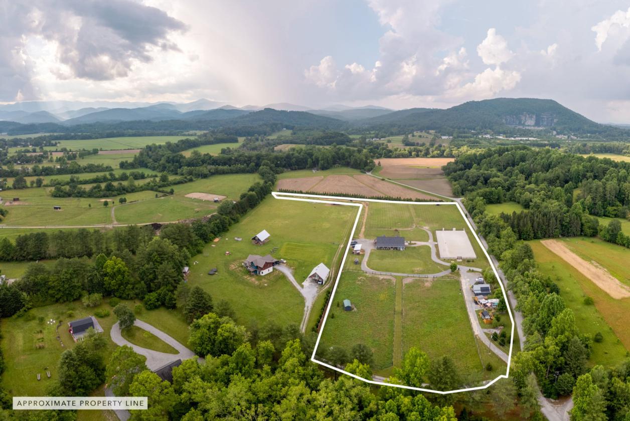 8 Stall Equestrian Farm & Training Facility - photo 30