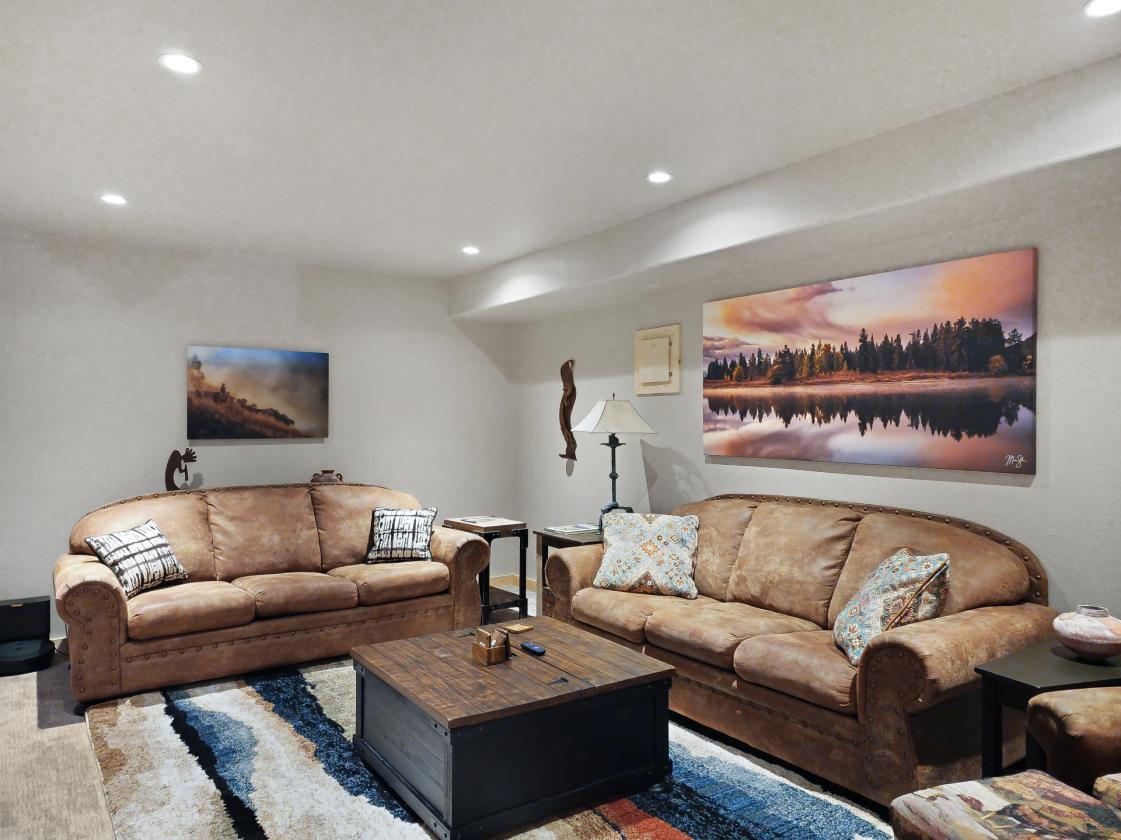 North Fork Valley Gem with Views and Privacy - photo 17
