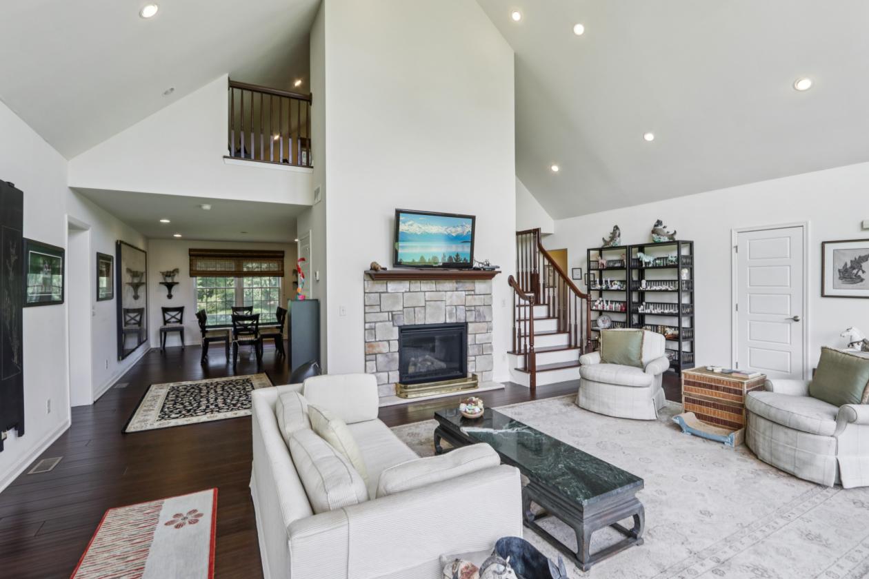Equestrian Farm w/ 2 Homes & Caretaker Quarters - photo 28