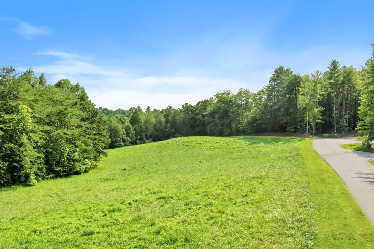 12.49 acres in Equestrian Gated Community! - photo 3