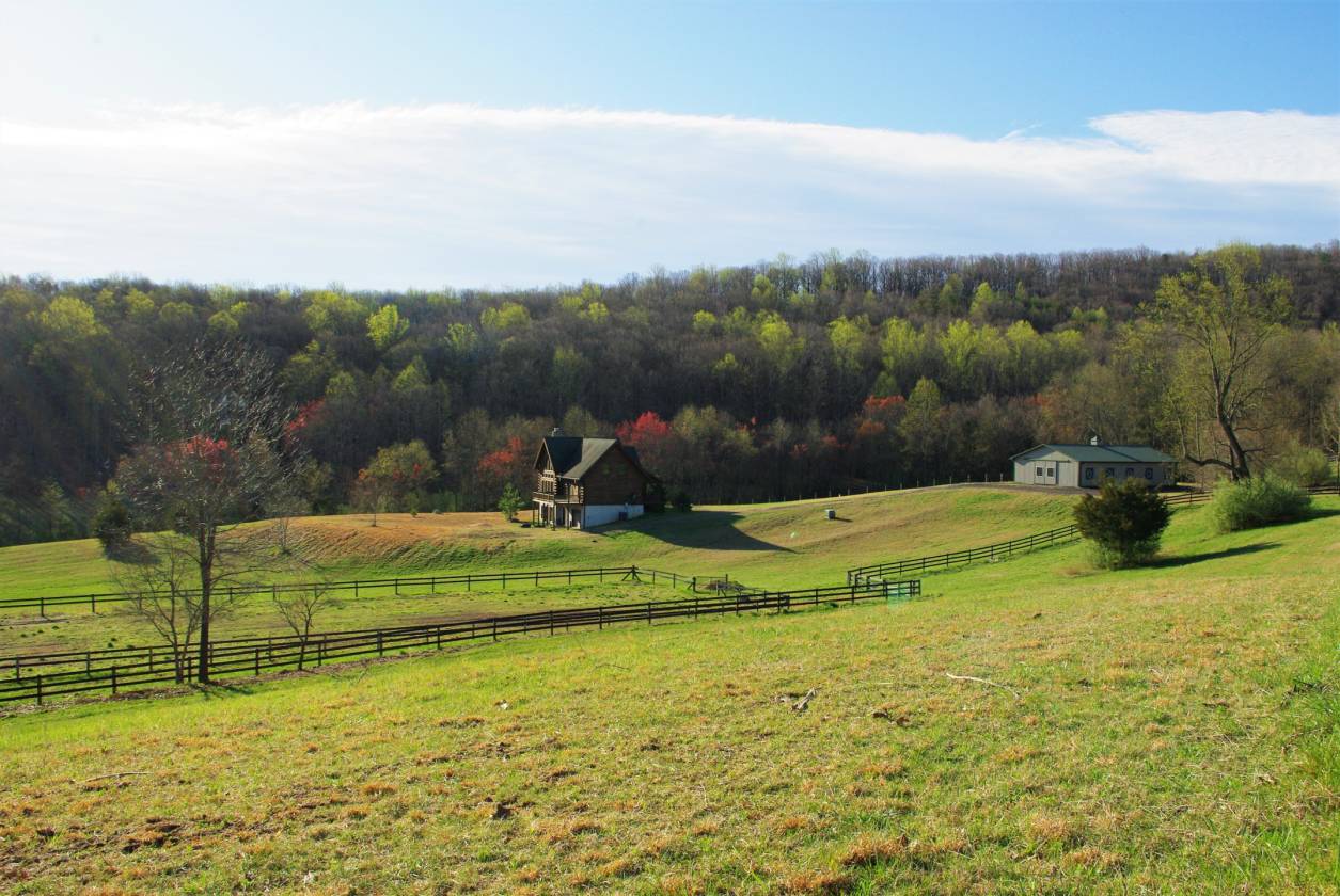 Home to Mountain View Farm Castleton, Rappahannock County