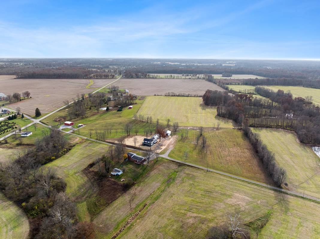 Horse Property for sale.