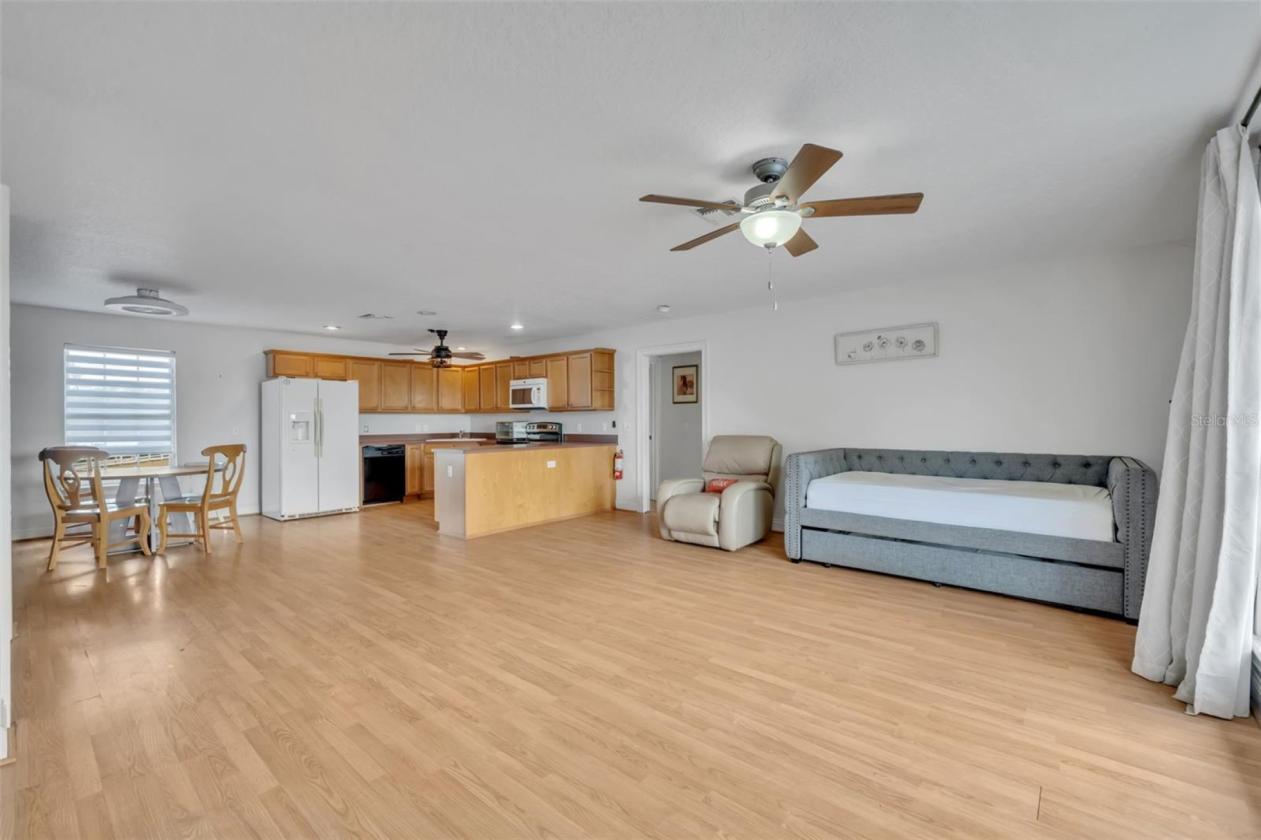 PRICE DROP - 23 Stalls - 2 Homes - Covered Arena - photo 7