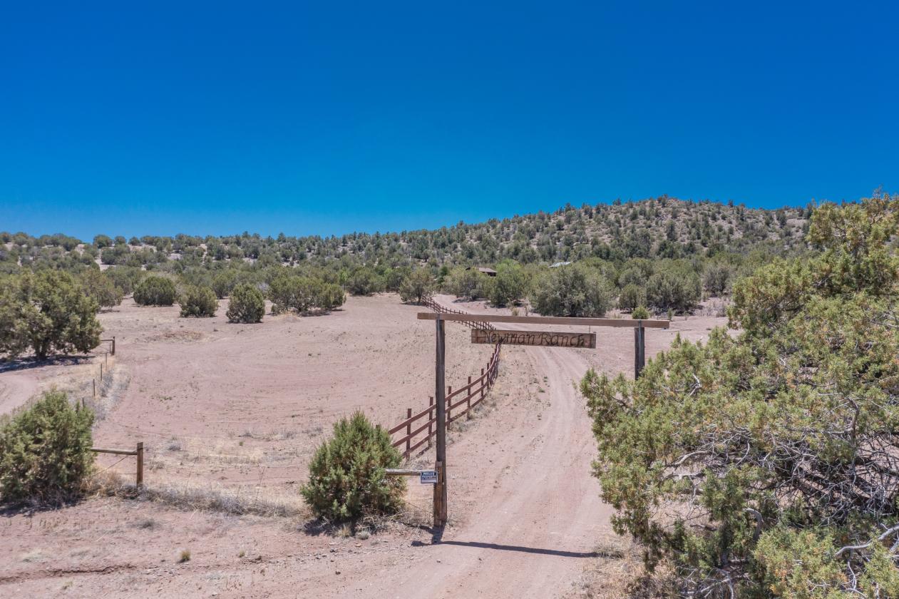 Gentlemans ranch Over 21 acres of Privacy - photo 18