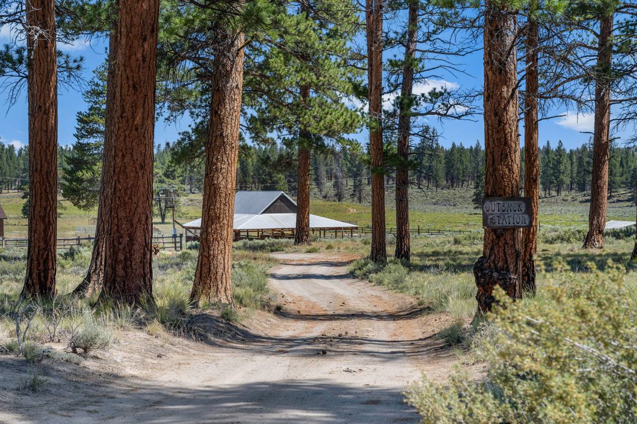 Horse Property for sale.