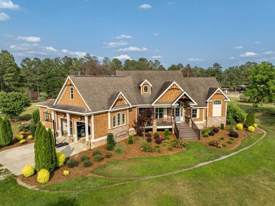 Horse Property for sale.