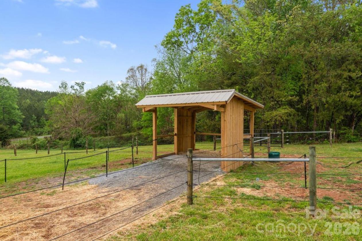 Horse Property in the NC Foothills- FETA TRAIL - photo 24