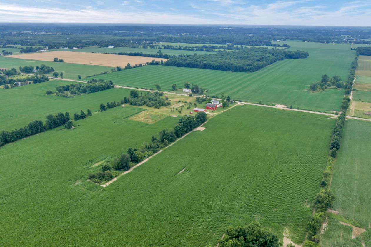 Home and Equestrian Farm on 10 Acres - photo 22