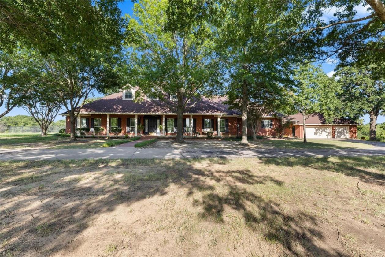 14 Acres with Barn, Pond & Custom Home - photo 10