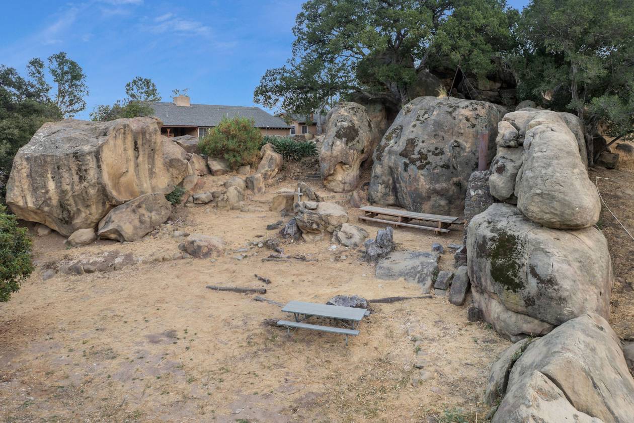 Serene 8-Acre Equestrian Retreat - photo 25