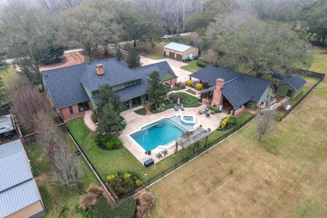 Extraordinary Luxury Equestrian Retreat on 7.1 AC - photo 30
