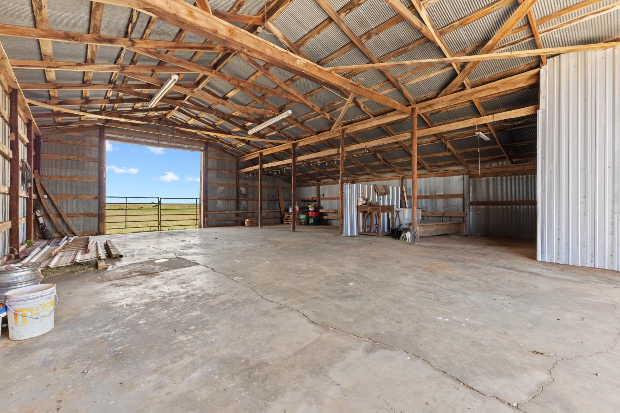 16.66 Acre Horse Property - photo 11