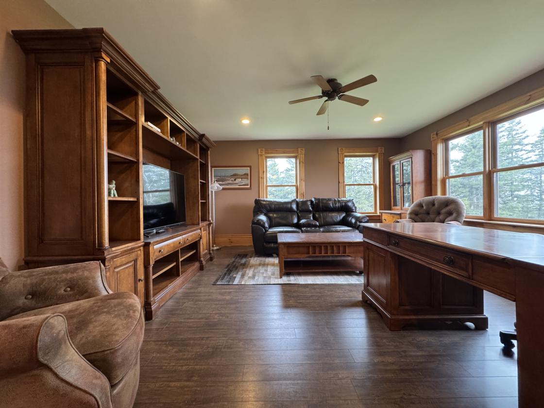 EXCEPTIONAL EQUESTRIAN ESTATE - photo 19