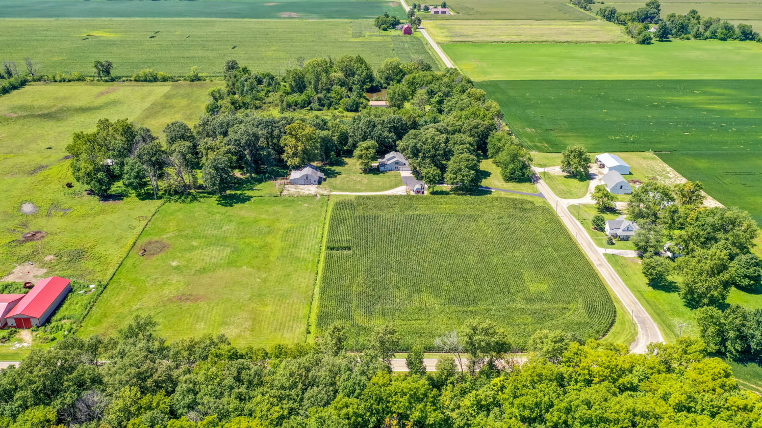10 acre horse farm north of Indianapolis Sheridan, Boone County