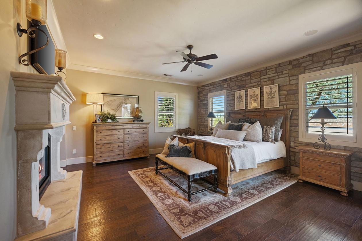 Luxury Equestrian Estate - photo 14