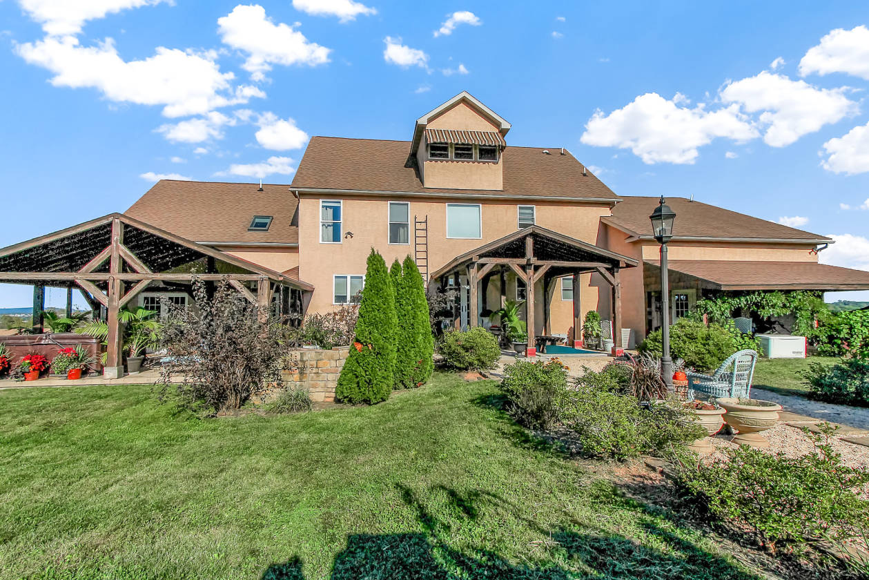 Luxury Equestrian Estate Berks County PA Douglassville, Berks County