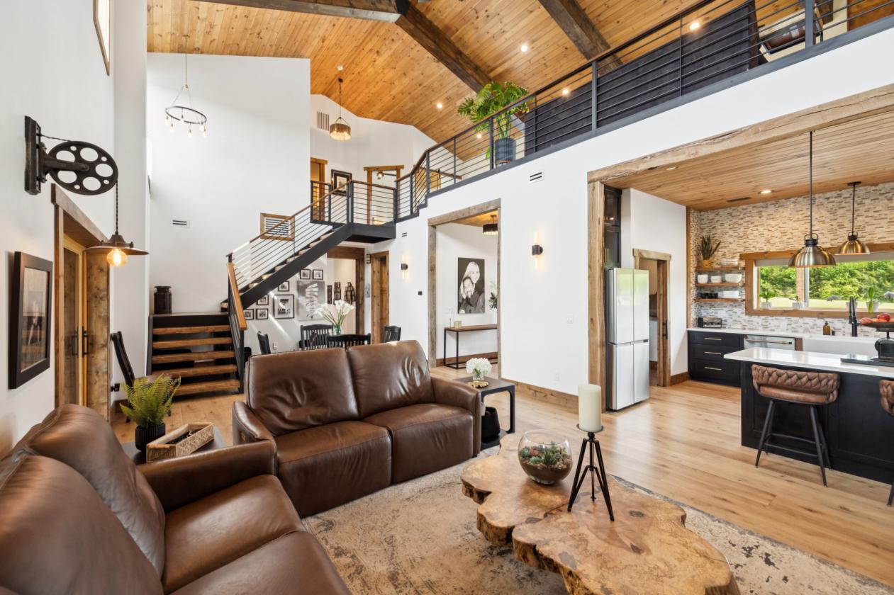 Private Estate with Barndominium - Horse Haven! - photo 8