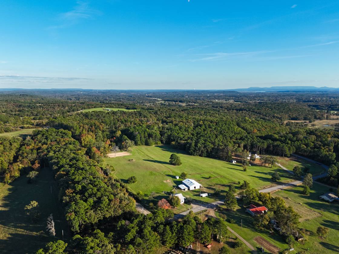 Horse Property for sale.