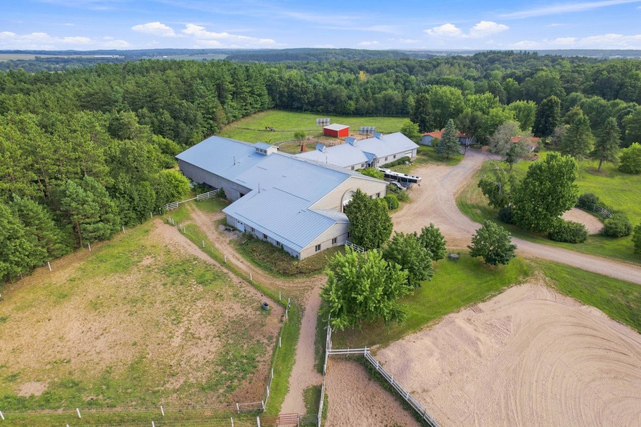 Luxury Equestrian Estate - photo 7