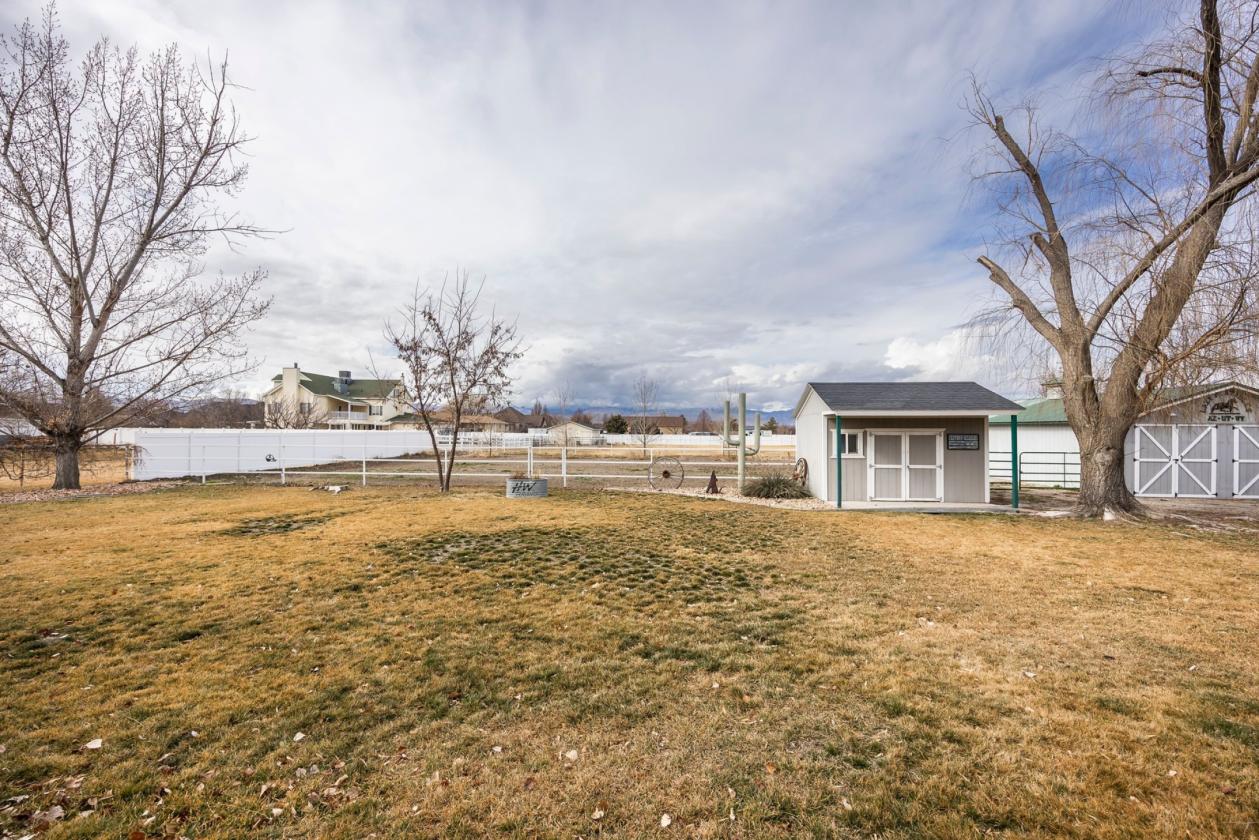 Private Horse Property in the Heart of Draper - photo 21