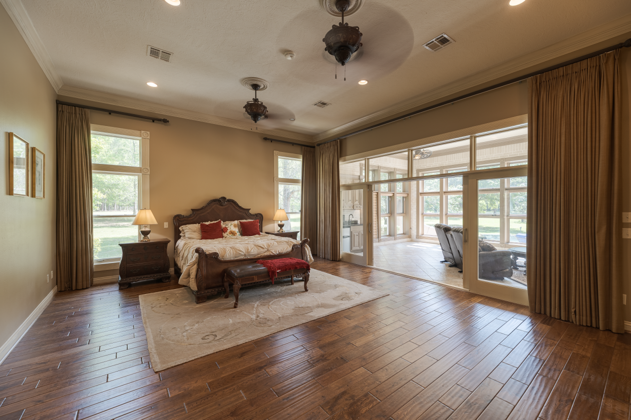 Fully Fenced 56+ Acre Estate - photo 20