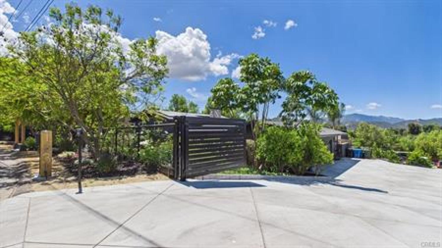 Exceptional Equestrian Estate! - photo 9