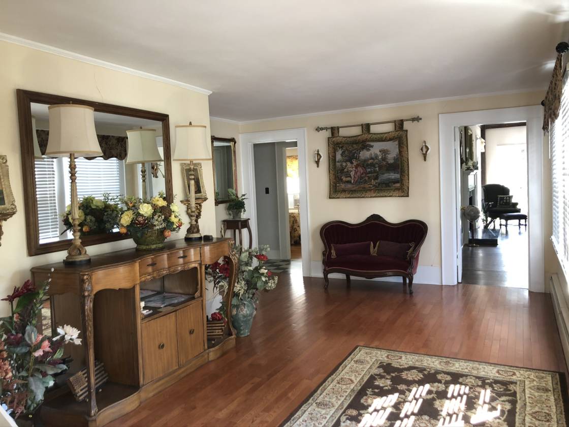 Historic Manor just outside of Pinehurst Ellerbe, Richmond County