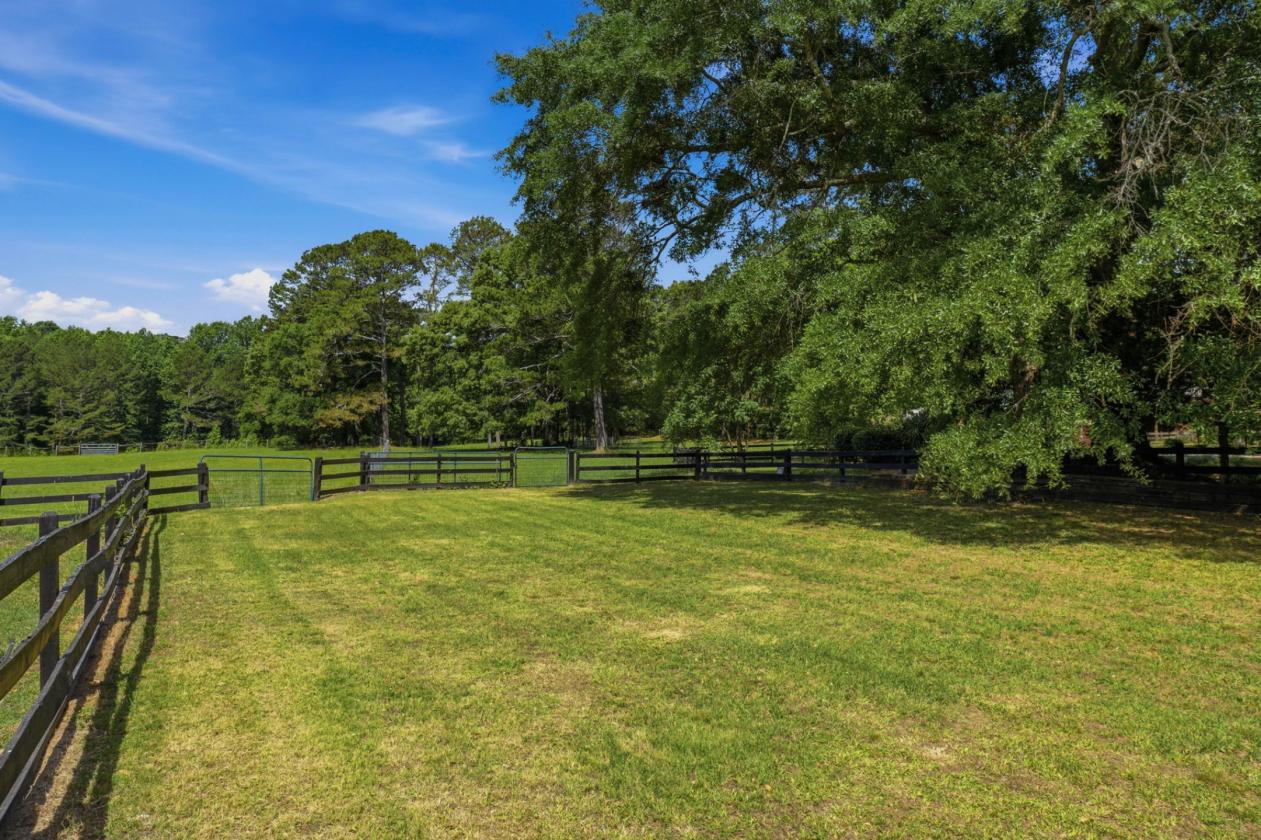 Breathtaking +/-16-Acre Equestrian Estate - photo 20
