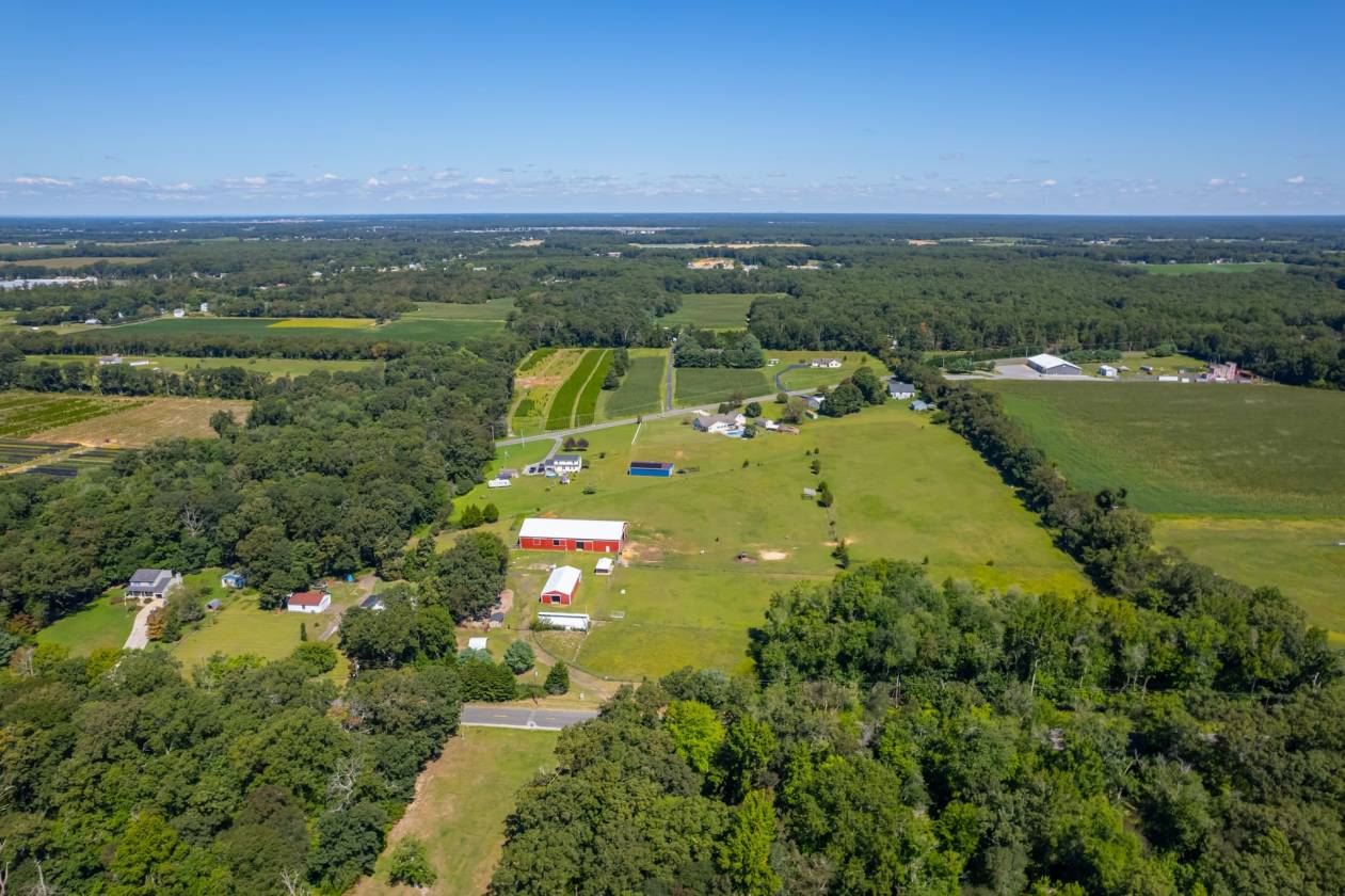 Horse Property for sale.