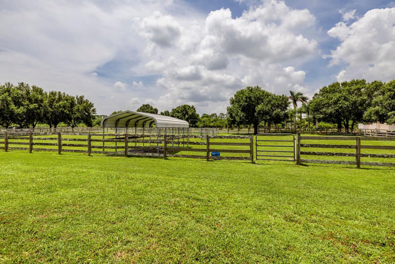 Gated 18.1± Acre Equestrian Estate - photo 29