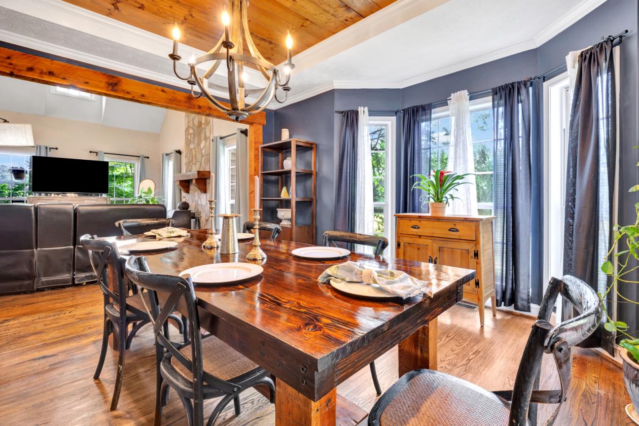 Great piece of property for a small horse farm - photo 8